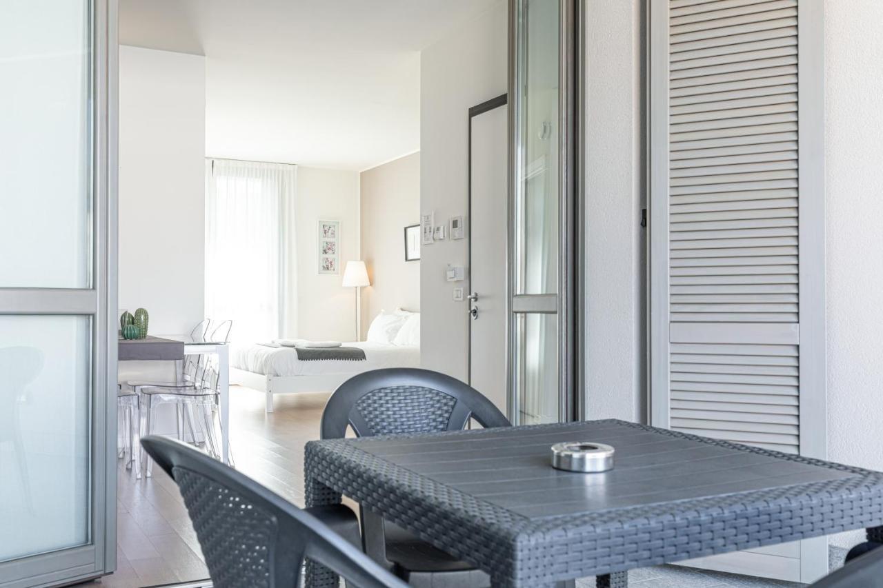Alfa Bicocca Apartments Milan Bagian luar foto